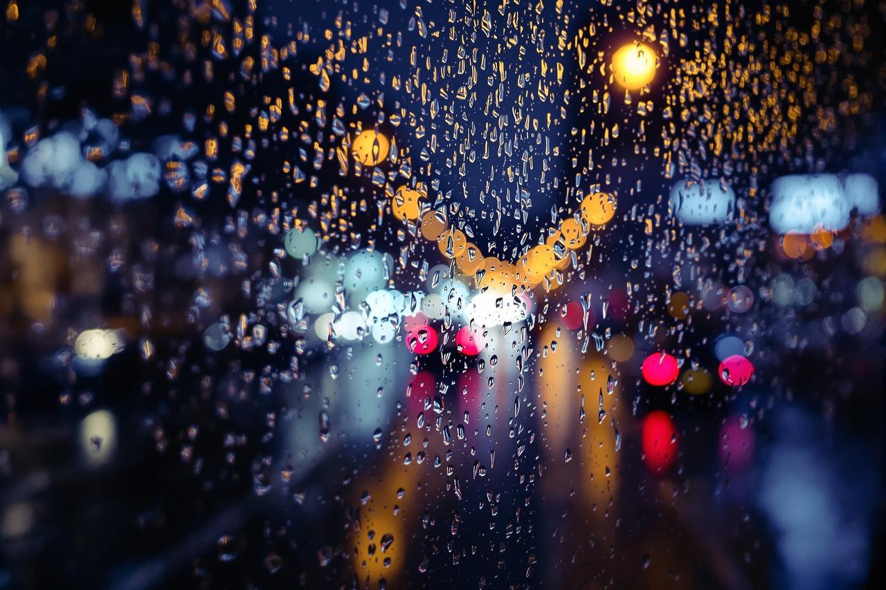 雨天的拍摄：如何捕捉潮湿的情绪